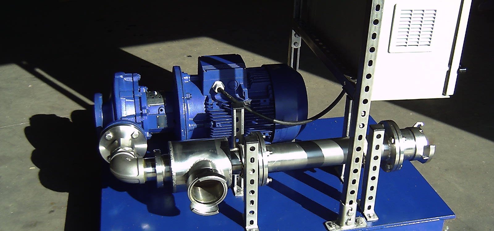 PICT0001 1600X750 | Pompes 2S Quels sont les avantages d’une pompe volumétrique ? Pont-à-Mousson